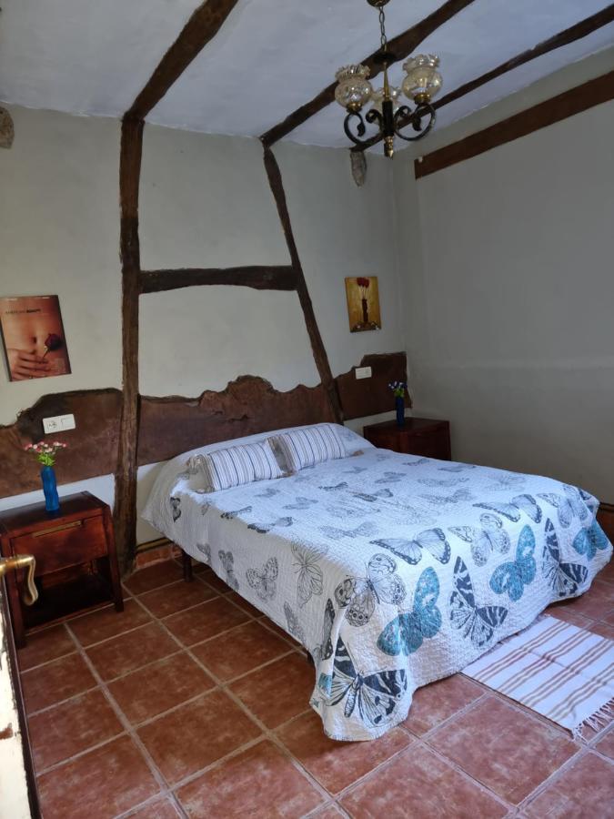 Corias Casona Junto Al Narcea Villa Buitenkant foto