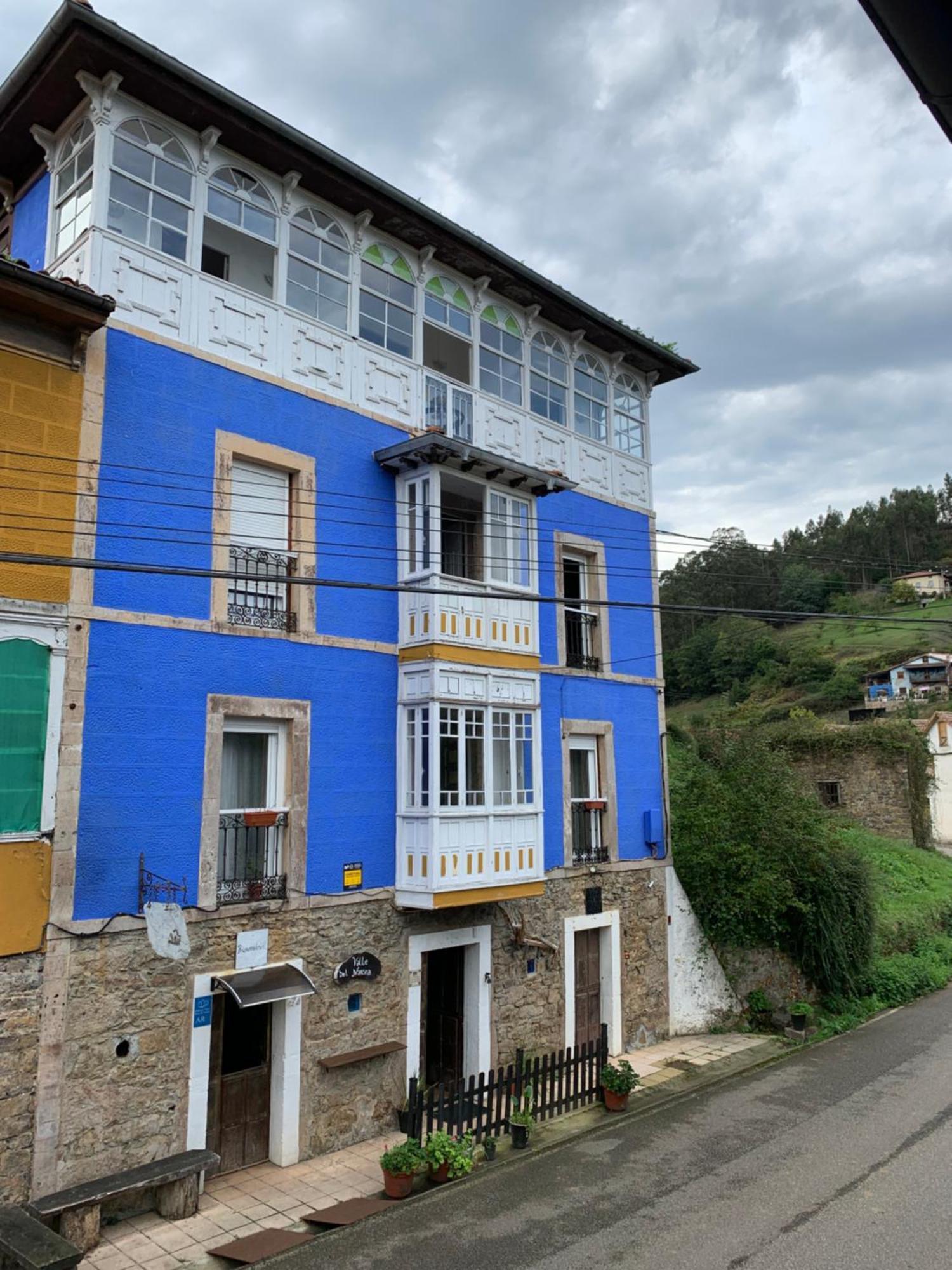 Corias Casona Junto Al Narcea Villa Buitenkant foto